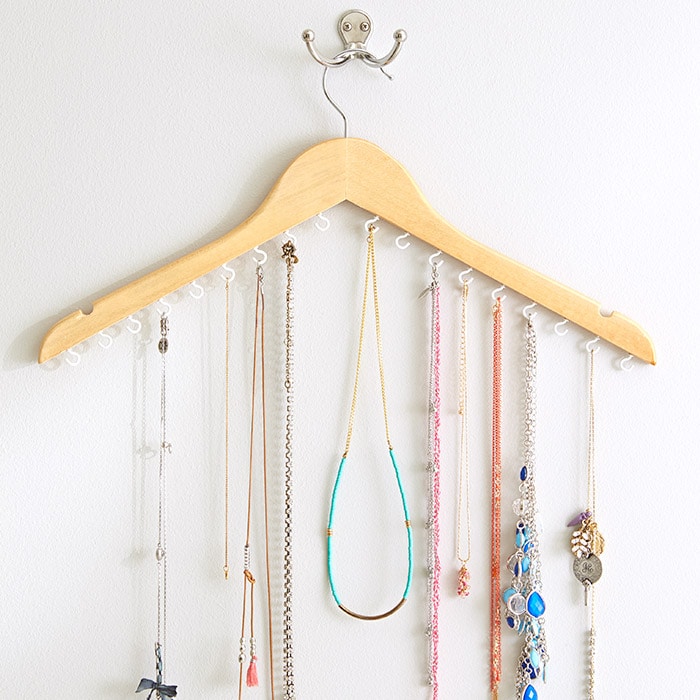 jewellery hanger