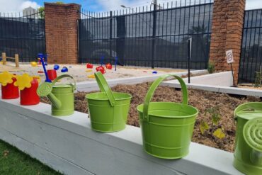 little oaks early learning centre