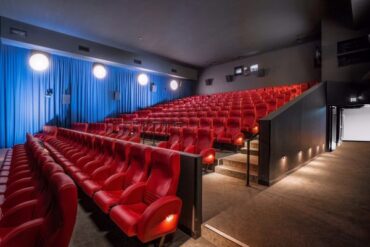 majestic cinemas wynnum