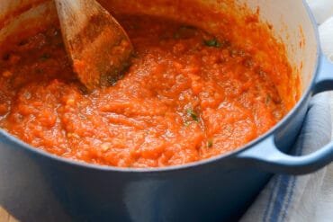 making homemade tomato sauce