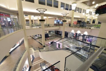 mall shopping center