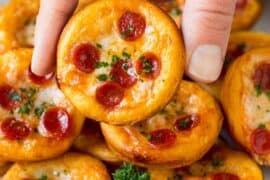 mini pizzas