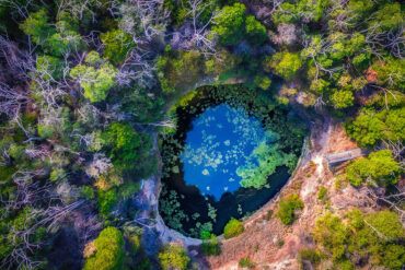 mount gambier sinkholes