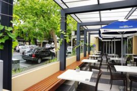 mt barker hotel