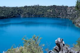 mt gambier blue lake