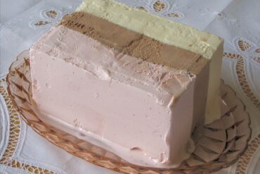 neapolitan ice cream