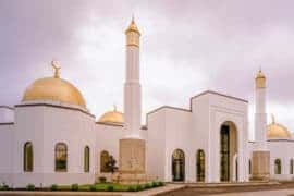 nearest mosque me