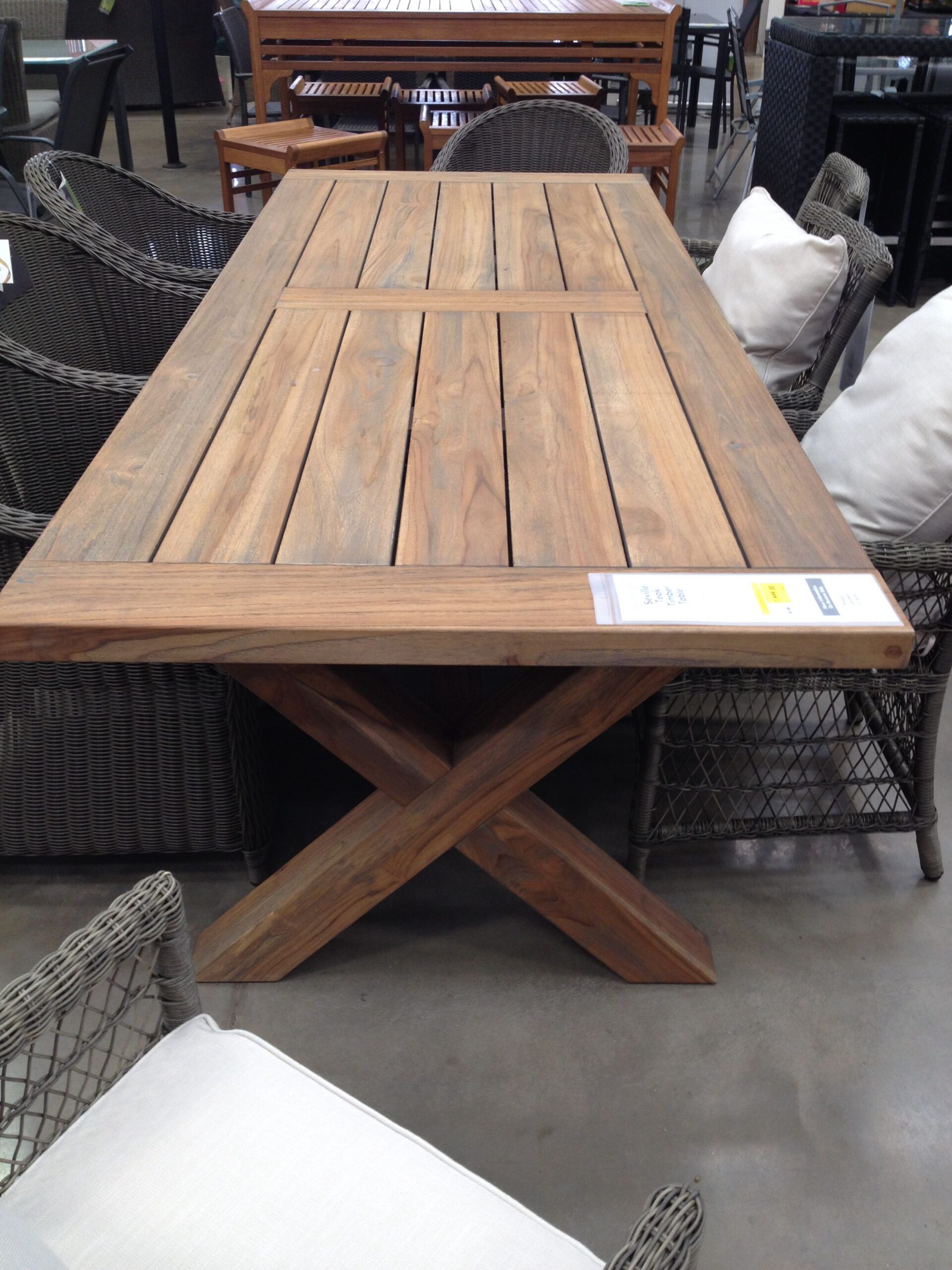 outdoor table bunnings