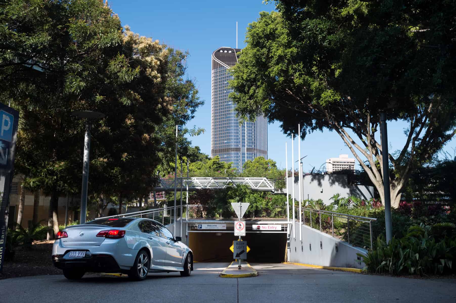 parking in southbank