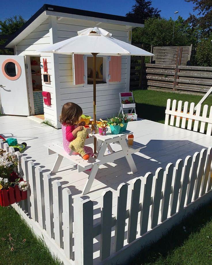 playhouse cubby house