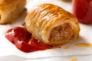 recipe for sausage rolls