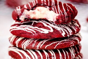 red velvet cookie