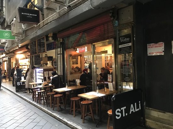 restaurant in flinders lane