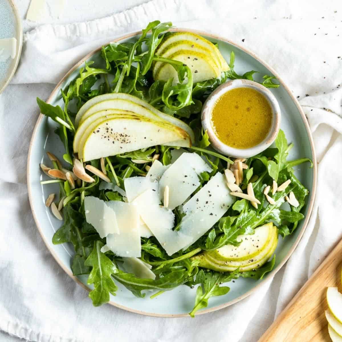 rocket and pear salad