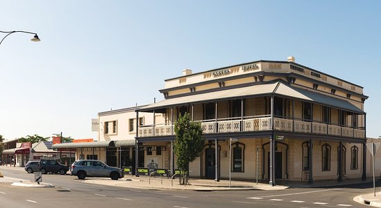 semaphore hotels