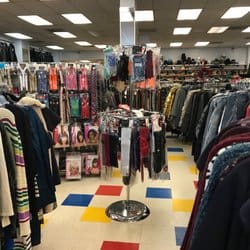 shopping near me clothes