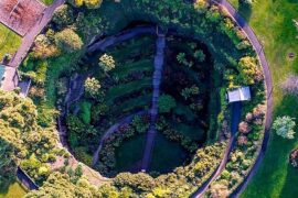 sinkholes mount gambier