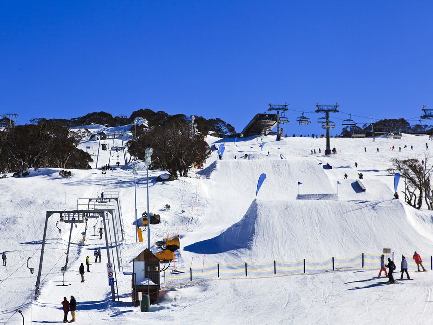 snow ski in australia