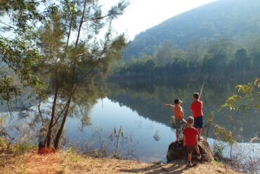 somerset dam campground