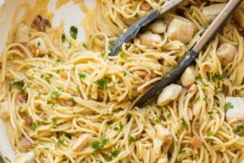 spaghetti carbonara with chicken