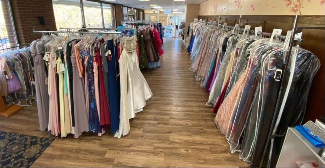 stores for formal dresses