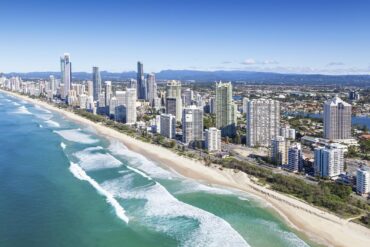 surfers paradise australia weather