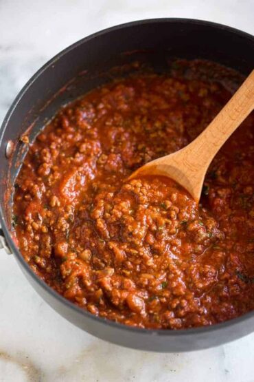 tomato sauce how to make