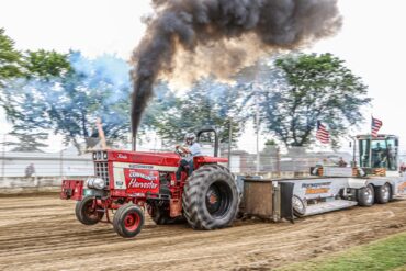 tractors pulling