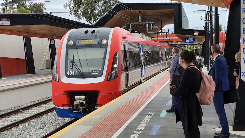 train to adelaide