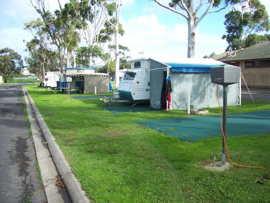 victor harbour beachfront caravan park