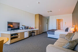 wallaroo marina accommodation