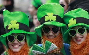 why is st patrick's day celebrated on march 17