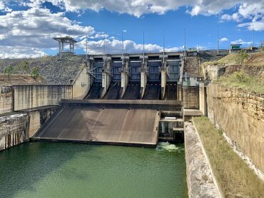 wivenhoe dam