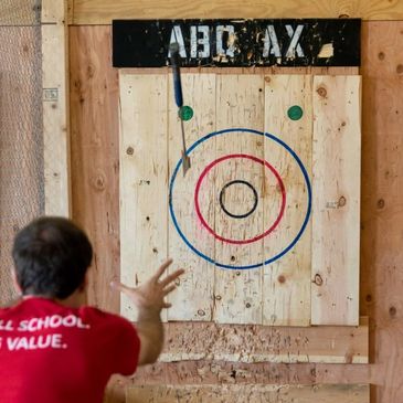 Axe Throwing in Albuquerque New Mexico