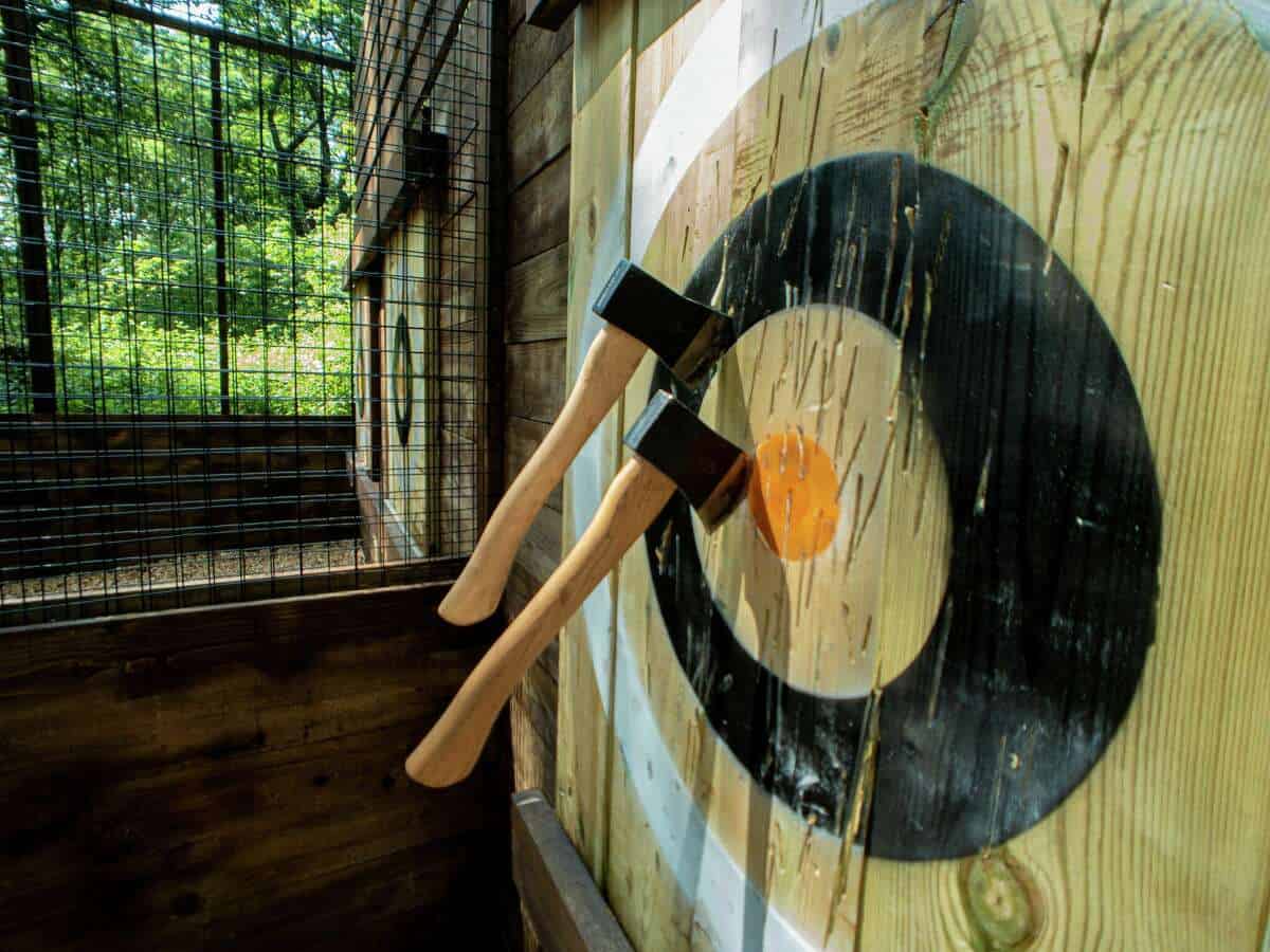 Axe Throwing in Baytown Texas