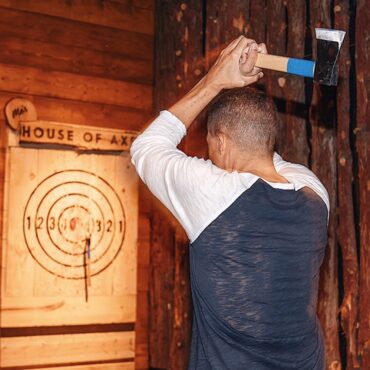 Axe Throwing in Bellflower California