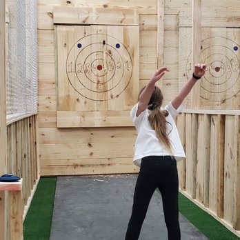 Axe Throwing in Carrollton Texas