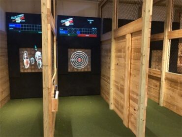 Axe Throwing in Garland Texas