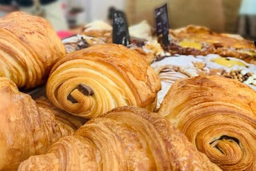 Bakeries near me in Kallang