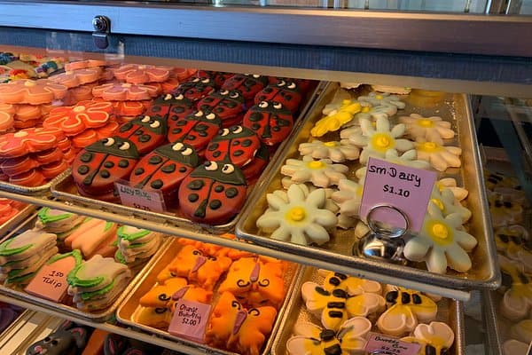 Bakeries near me in Peoria Arizona