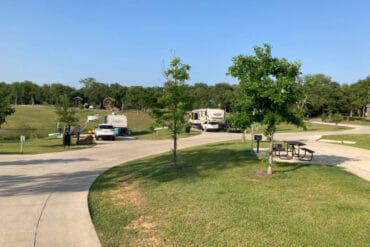 Camping Spots in Flower Mound town, Texas