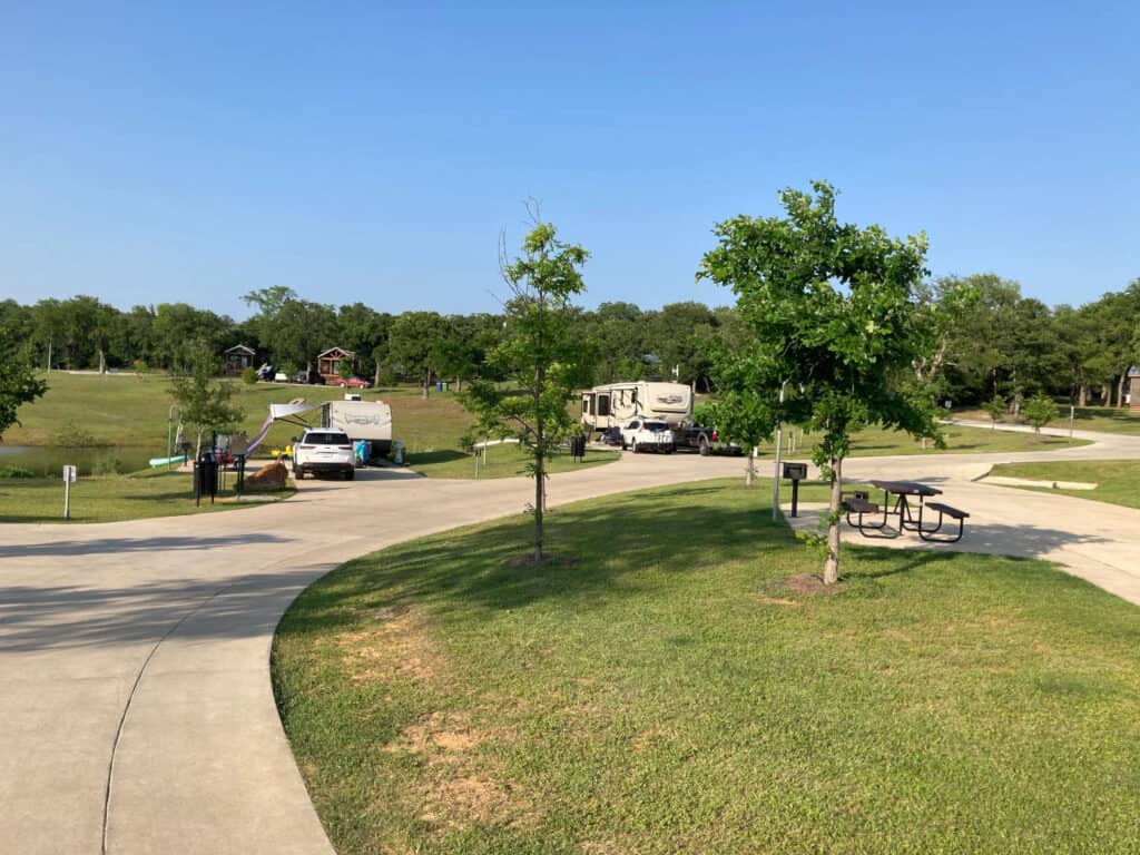 Camping Spots in Flower Mound town, Texas