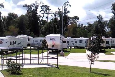 Caravan Parks in Baytown Texas