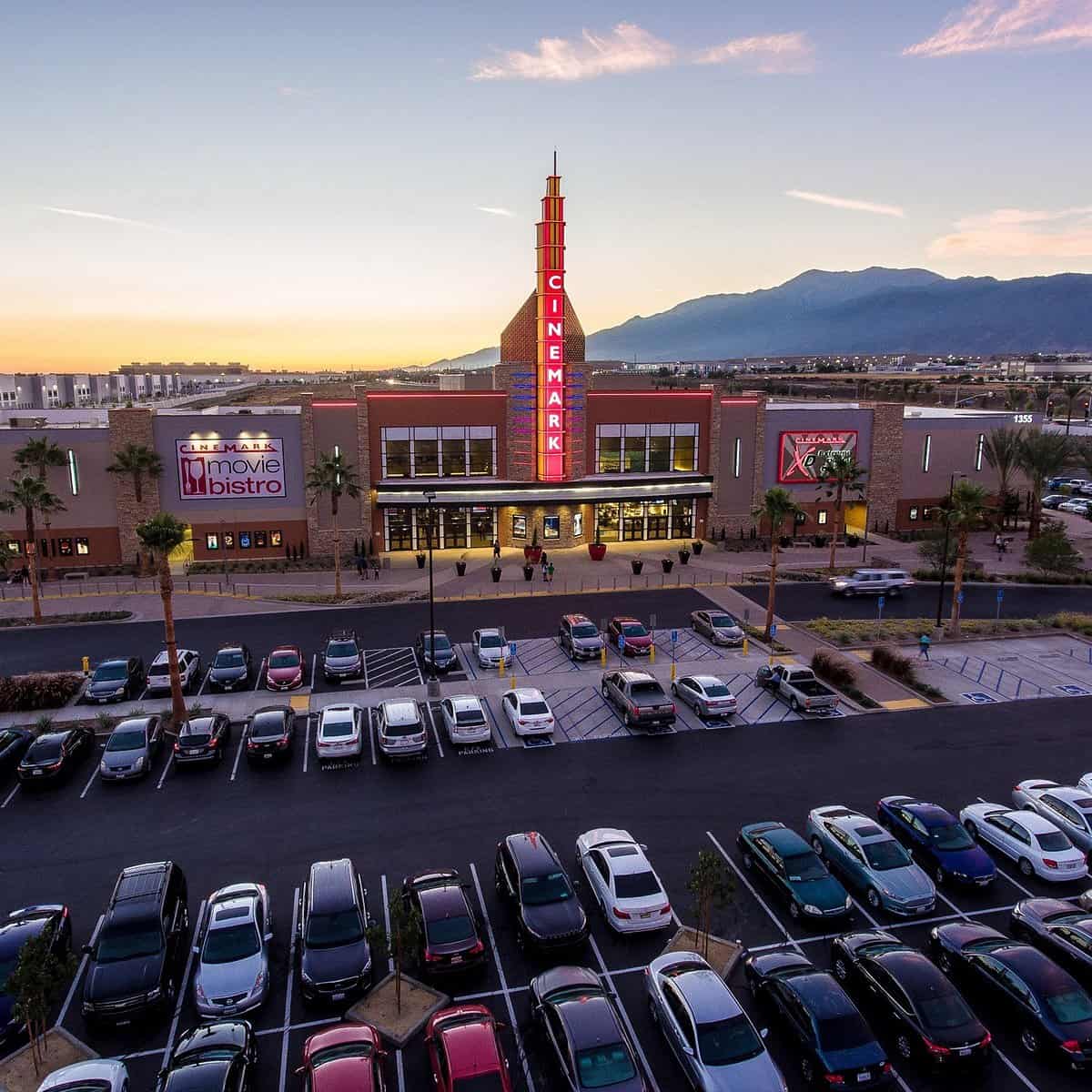 Cheap Parking in Rialto California