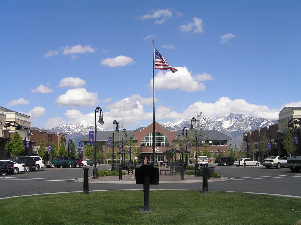 Cheap Parking in South Jordan Utah