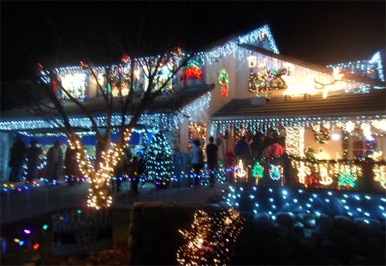 Christmas Lights in Menifee California