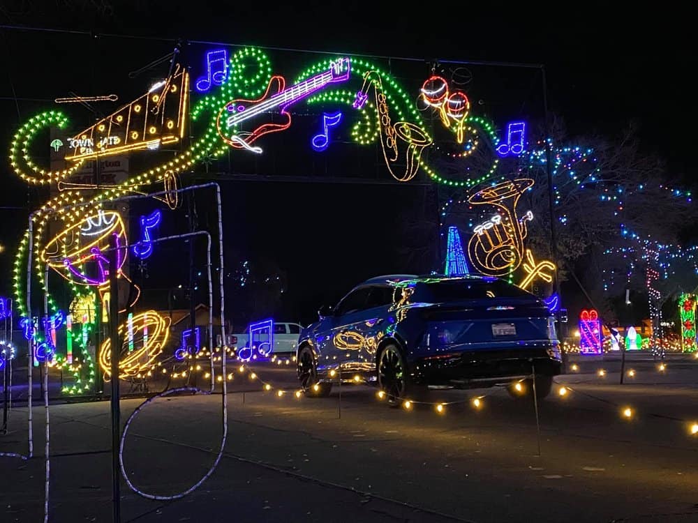 Christmas Lights in Moreno Valley California