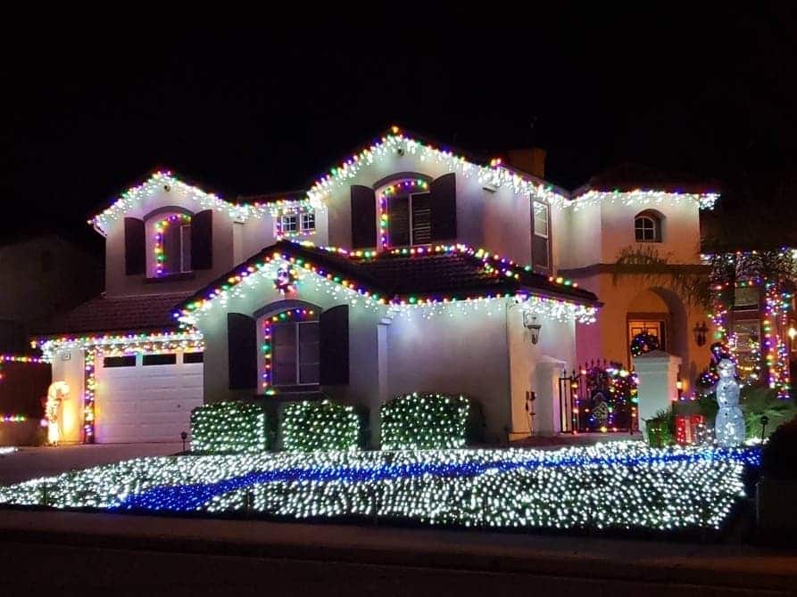 Discover the Enchanting Christmas Lights in Murrieta California