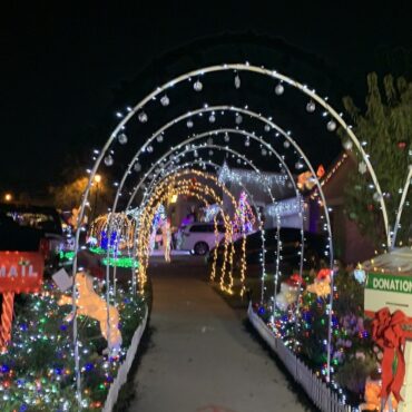 Christmas Lights in Pittsburg California