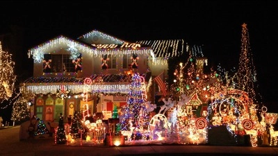 Experience the Magical Christmas Lights in Temecula California